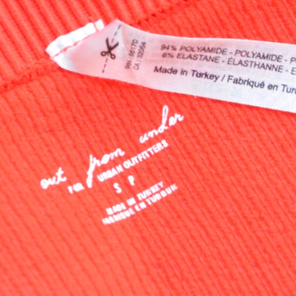 URBAN OUTFITTER RED TUBE TOP NWOT ~ FREE SHIPPING - Picture 6 of 6